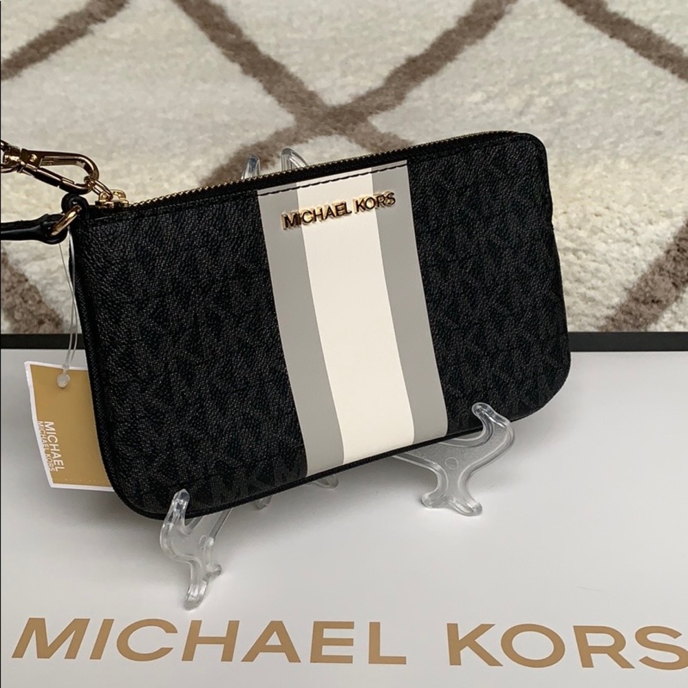 Michael Kors Jet Set Travel Lg Top Zip Wristlet - Picture 11 of 16